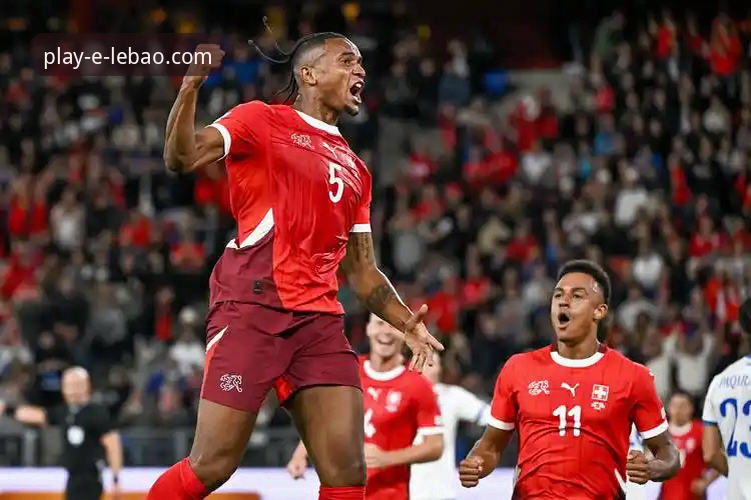 乐宝体育iOS版 揭秘国米铁卫阿坎吉:处子球背后的战术细节与球迷视角